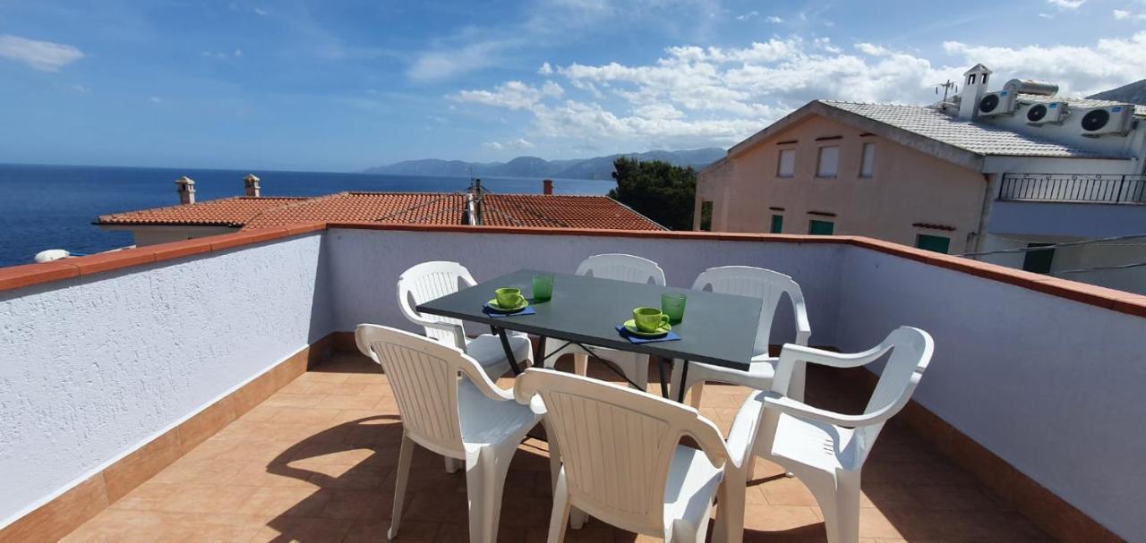 Appartamento Terrazza Vista Mare Cala Gonone Exterior photo