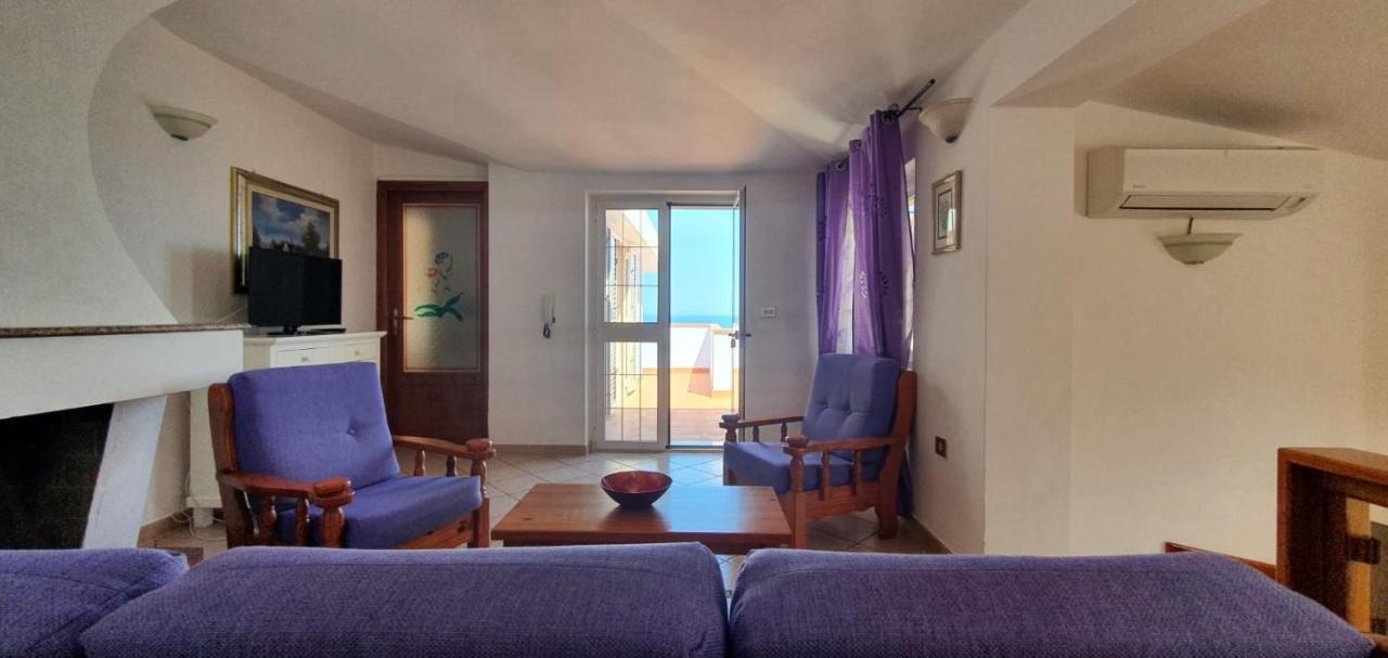 Appartamento Terrazza Vista Mare Cala Gonone Exterior photo